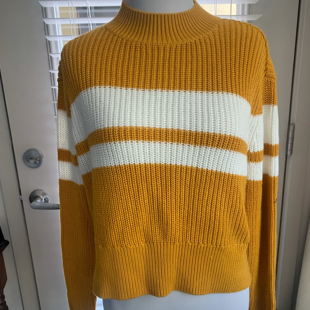 Lottos Moss X Pacsun Yellow and White Sweater